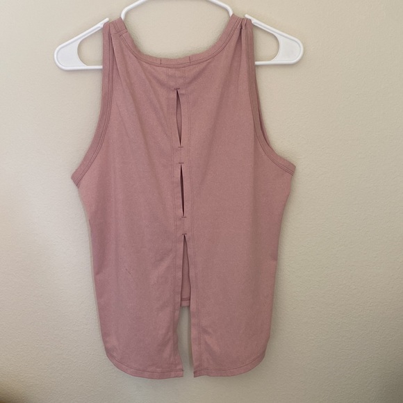 Athletic/leisure tank - Picture 3 of 3